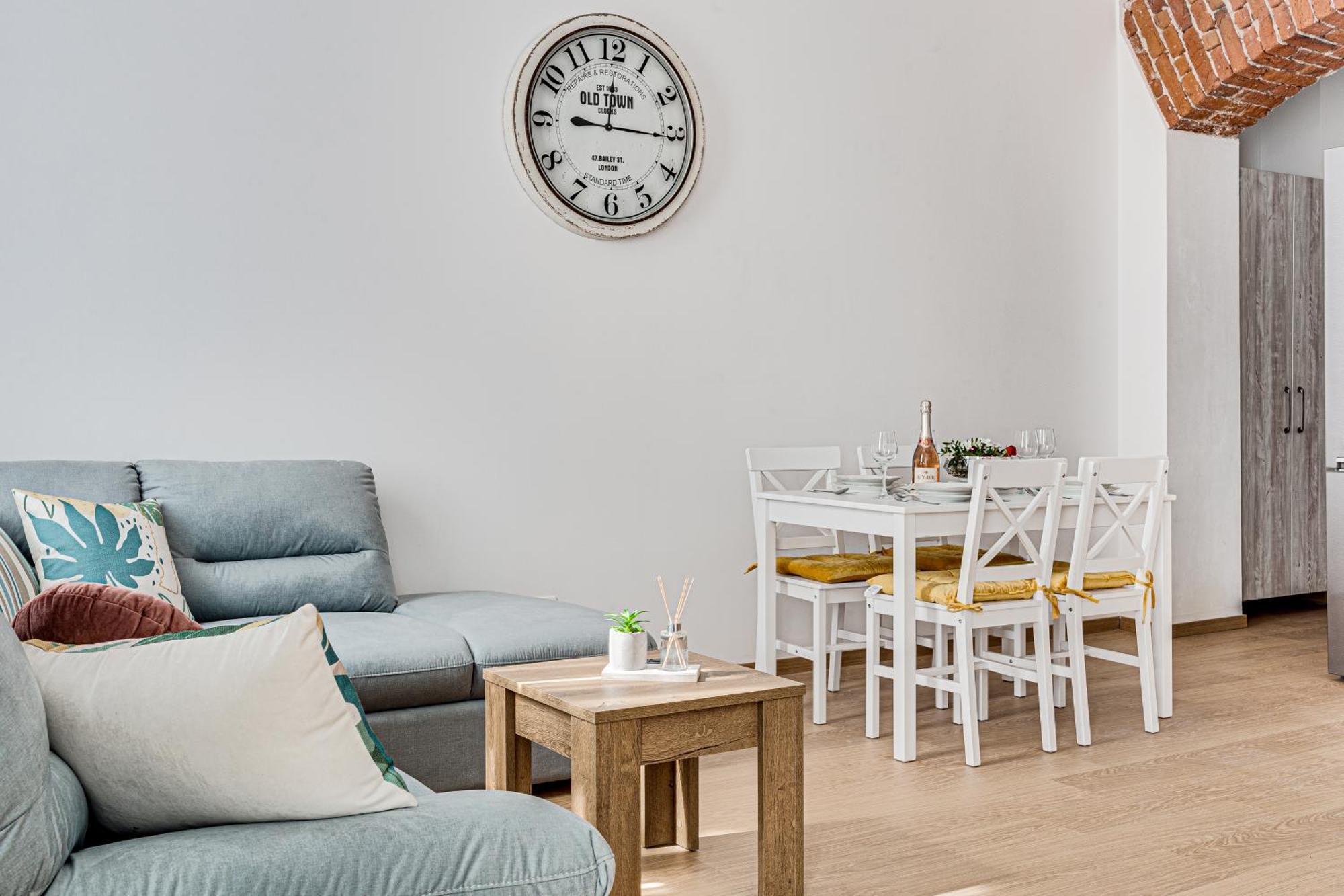 Ari Central Grand Apartments - Luxurious Stay Арад Экстерьер фото